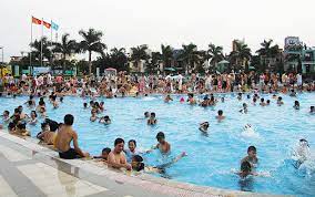 VIDEO: Các bể bơi ở thành phố Hải Dương phục vụ người dân dịp hè